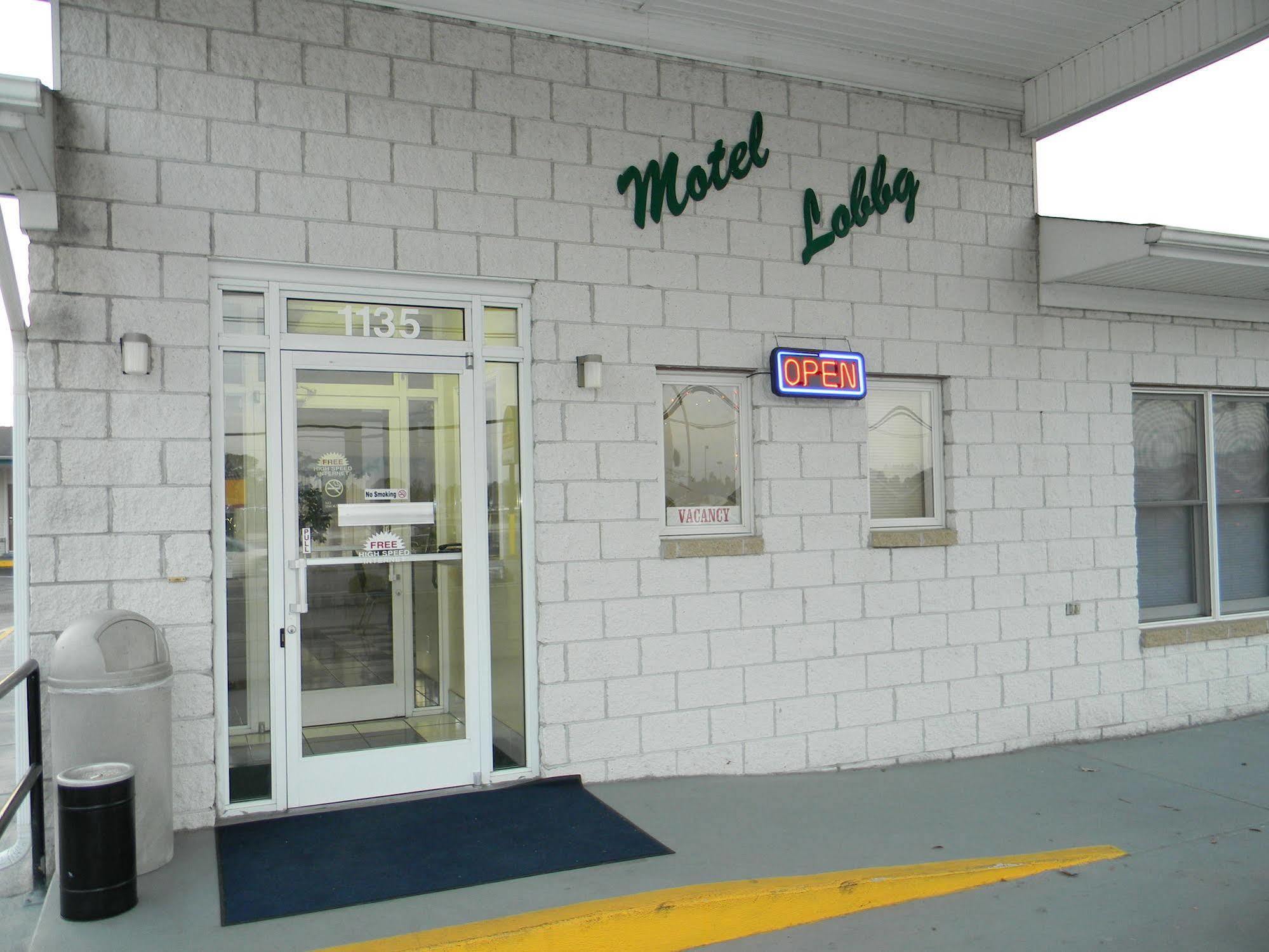 Fairfax Motel ロアノークラピッズ エクステリア 写真